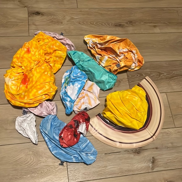 NWOT Inflatable Solar System with Sun and Moon - Picture 1 of 1